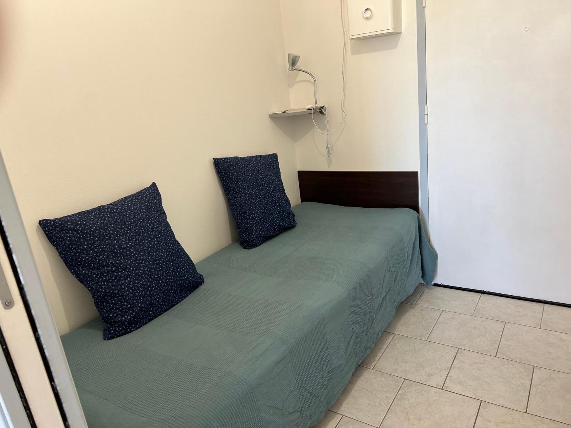 Joli Studio Tres Clair A Proximite Mer Pour 3 Personnes La Londe-les-Maures Bagian luar foto